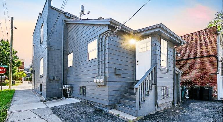 Apartment | Pet-friendly in Royal Oak, MI