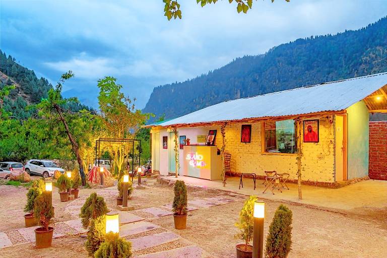 Whoopers Hostel Manali — photo 5