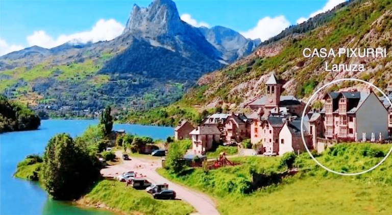 Lovely apartment with patio | Pet-friendly in Huesca