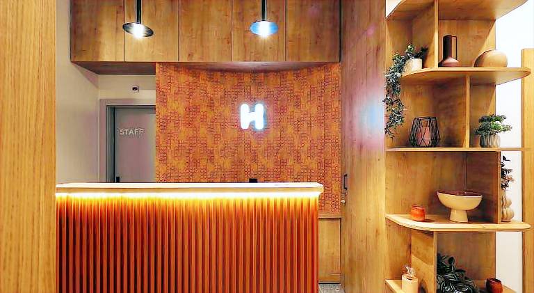 Hop Inn Rooms & Suites — photo 2