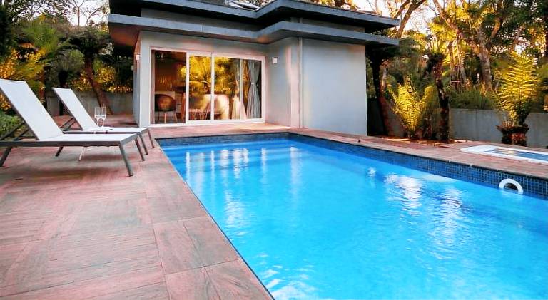 Charming vacation home with pool & jacuzzi | Pets are welcome in Gramado