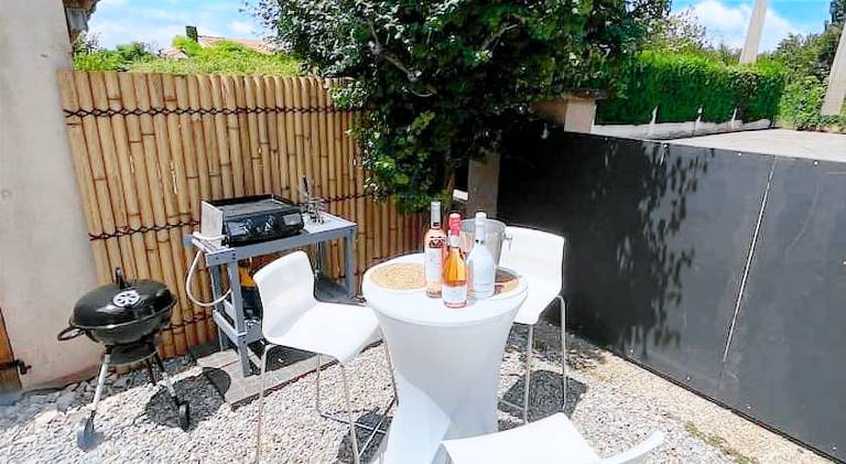 House with jacuzzi | Pet-friendly — photo 4