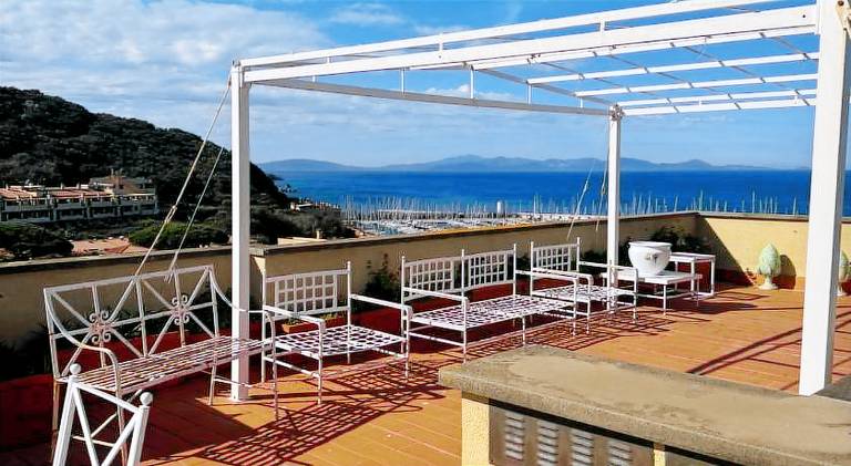 Rental apartment with terrace — photo 3