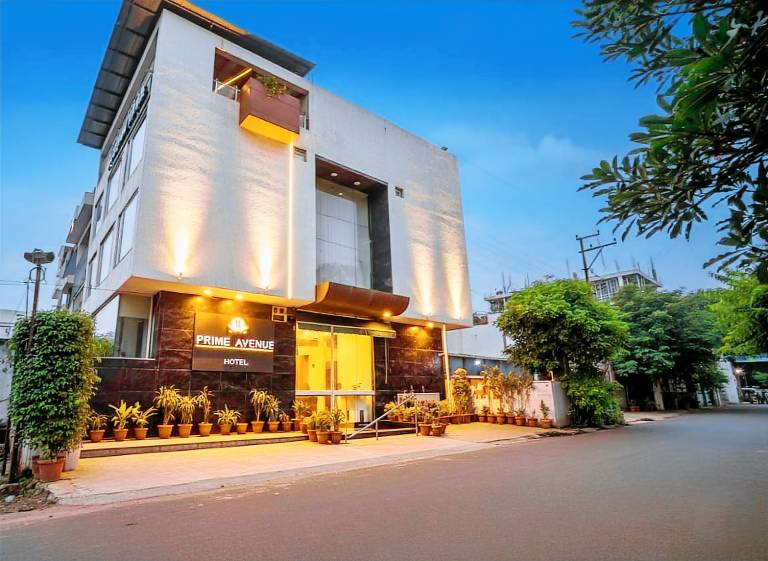 FabHotel Prime Avenue