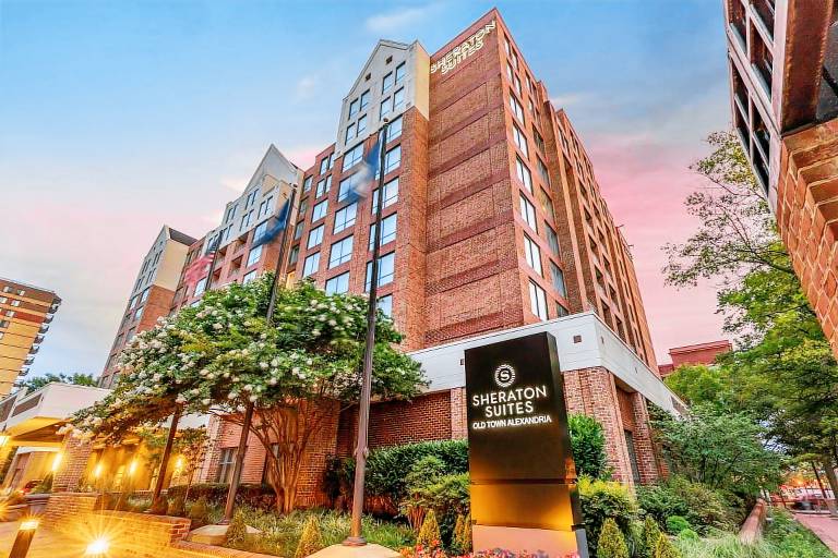 Sheraton Suites Old Town Alexandria — photo 4