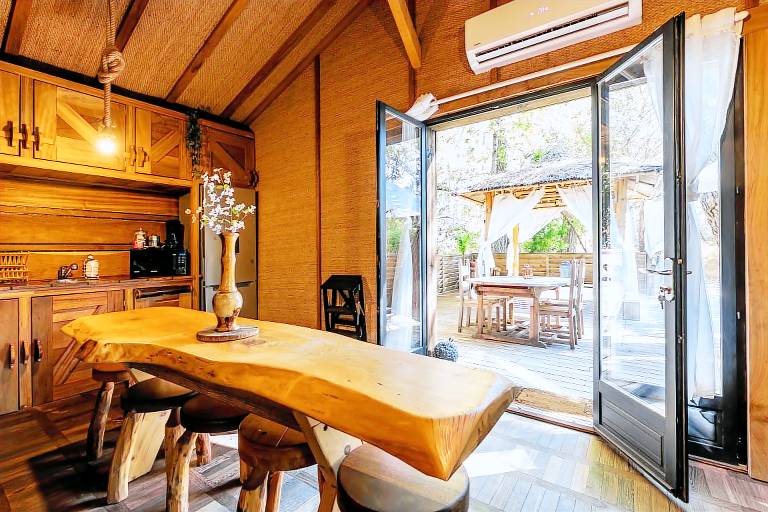 Fully equipped lovely chalet with patio, jacuzzi & barbeque | Pet-friendly — photo 5