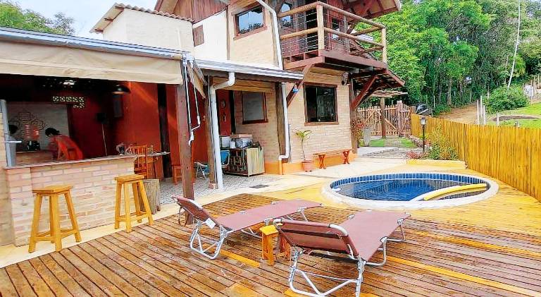 Chalet with pool in Braganca Paulista