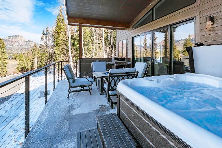 Brand new townhome across from Purgatory - Hot Tub/Views/Arcade Game/Shuttle — photo 2