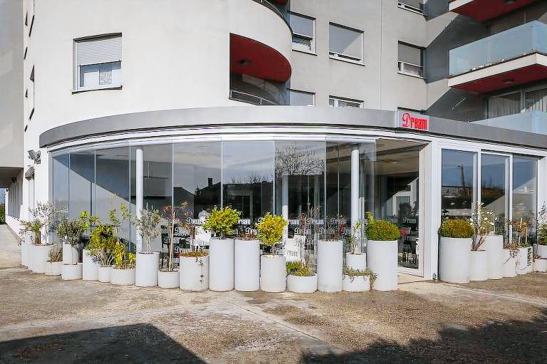 Dream Hotel