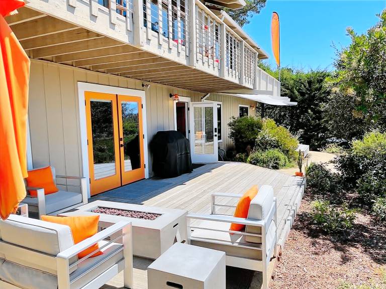 Pension Northeast Carmel