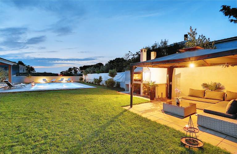 House with terrace, barbecue & garden | Suitable for remote work — photo 3