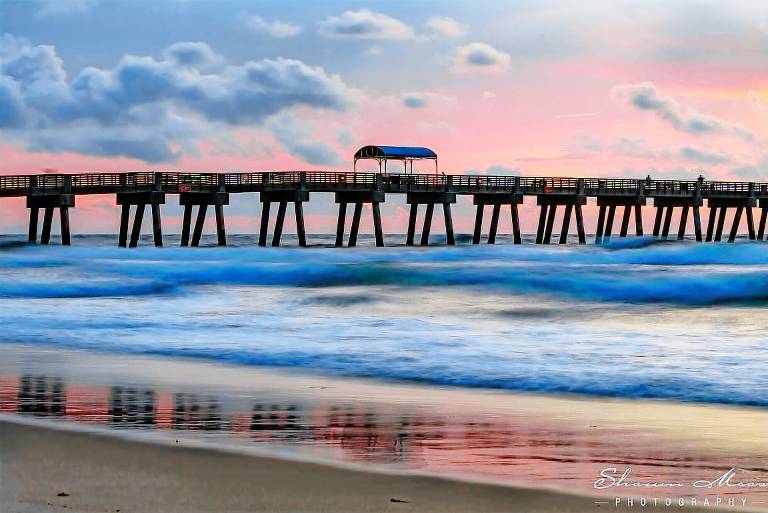 Cottage Lake Worth
