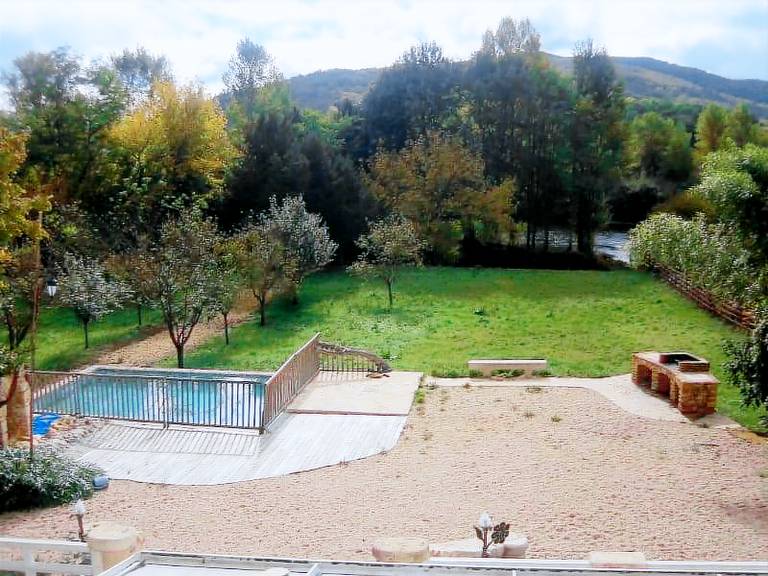Fully equipped house with private pool, terrace & yard | Pet-friendly — photo 3