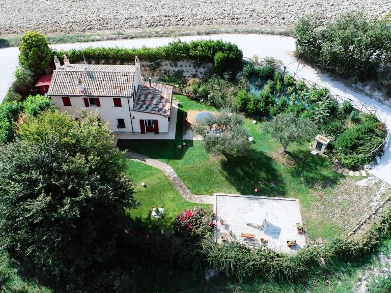 Fully equipped house with private pool, garden & barbecue | Dogs allowed — photo 5