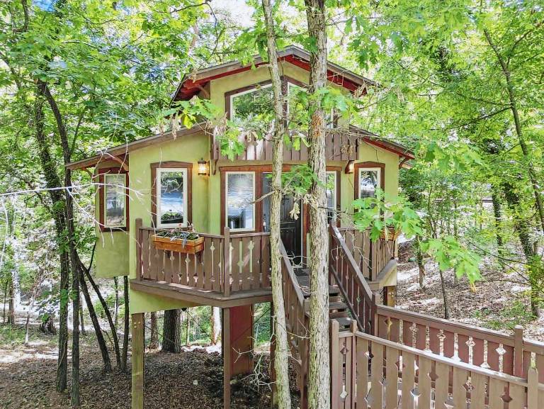 Cabin Eureka Springs