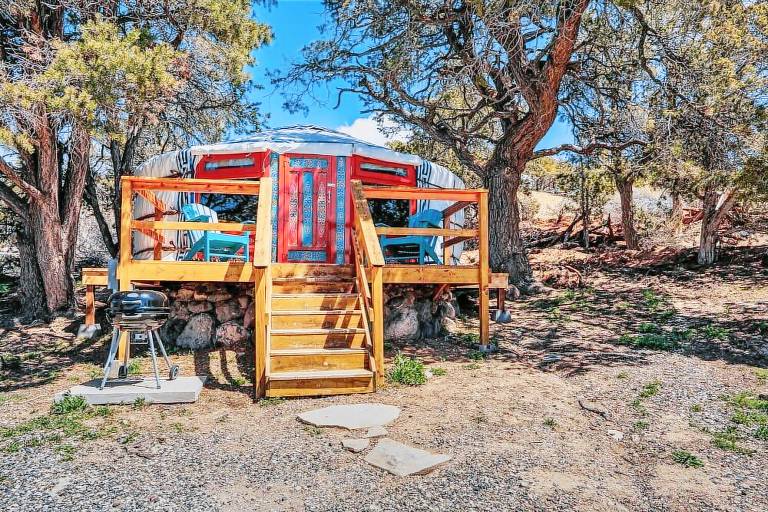 Lodge  Boulder