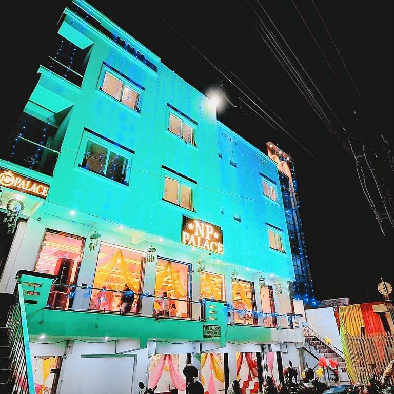 Hotel The NP Palace