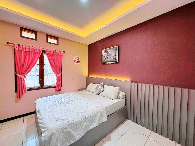 Pleasant villa with pool | Suitable for remote work | Pets allowed — photo 2