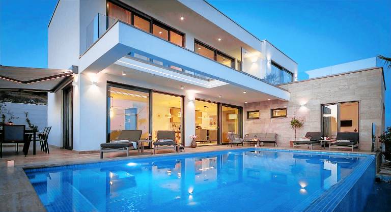 Villa  Trogir