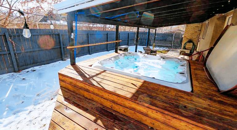 Villa with terrace, jacuzzi & garden | Perfect for remote work — photo 3
