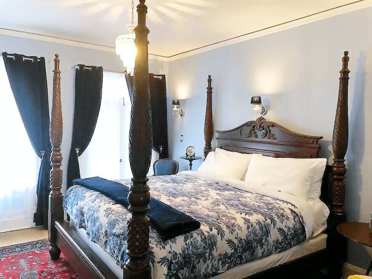 Bed and breakfast  Pendleton