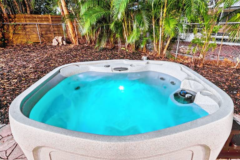 Coastal Cottage Escape Near Siesta Key Beach with Hot Tub - GRAND OPENING in Sarasota, FL