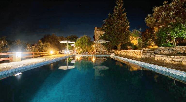 Lovely villa with pool, garden & terrace | Pets are welcome — photo 3