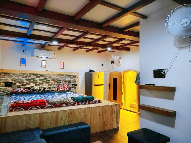 Apartment with jacuzzi, garden & pool | Perfect for remote work — photo 4