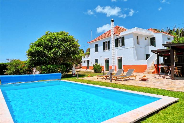Villa Santa Madalena a Home in Madeira