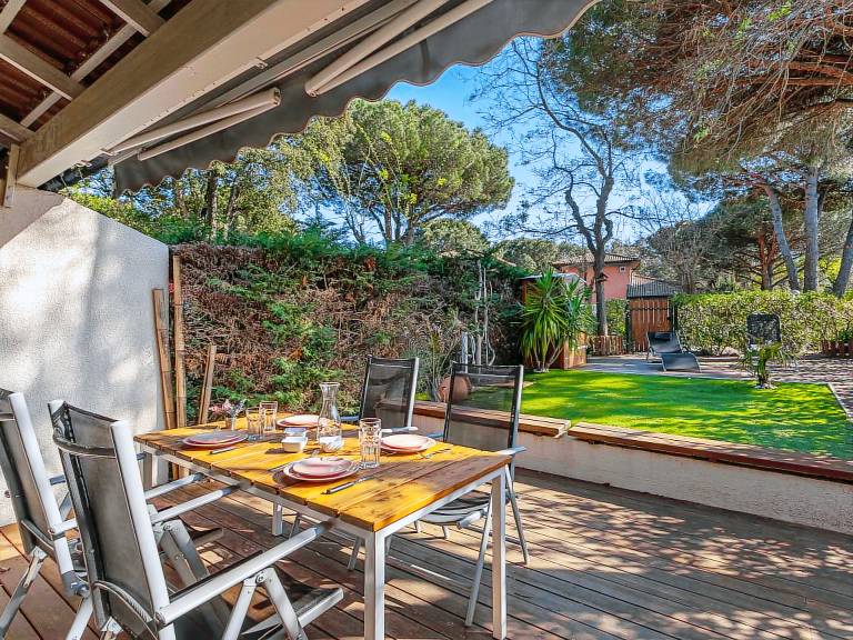 Ferienwohnung mit Hund in Le Lavandou f&uuml;r max. 6 Personen