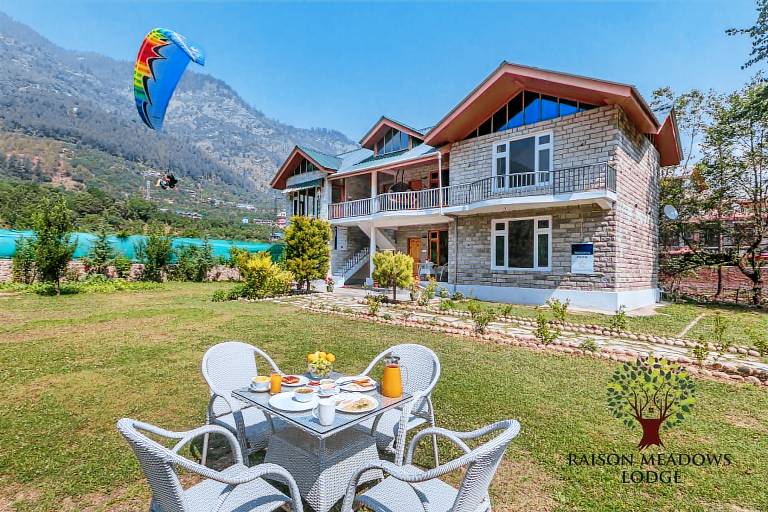 RAISON MEADOWS LODGE in Kullu