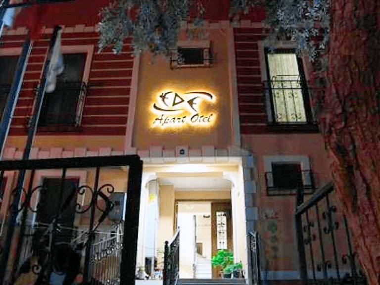 Children-friendly serviced apartment with jacuzzi, patio & pool | Dogs allowed in Ezine