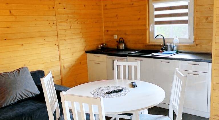 Lodge with terrace, grill & garden | Pets are welcome — photo 3