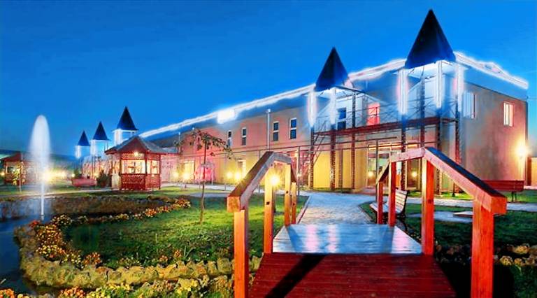 Bed and breakfast  Dobanovci