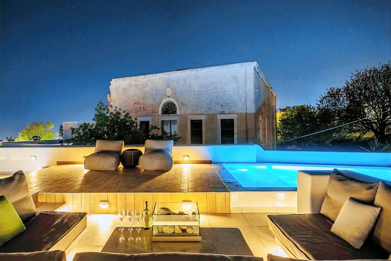 Villa Fira