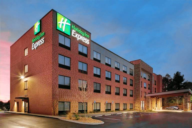 Holiday Inn Express Atlanta SW - Newnan by IHG in Newnan, GA