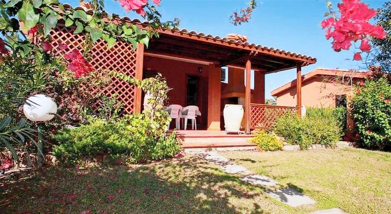 House with 1 room for 4 persons in Muravera