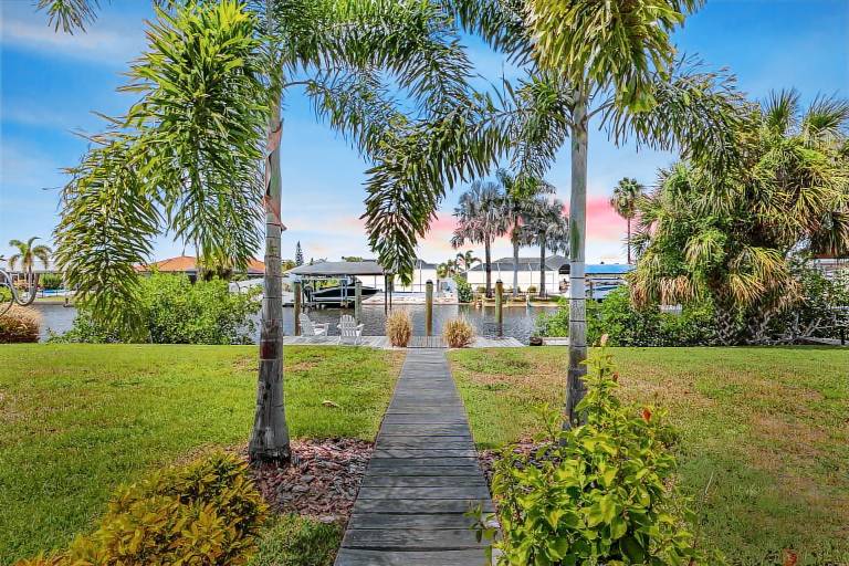 House Apollo Beach