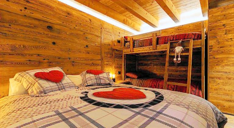 Fully equipped spacious holiday apartment with yard | Next to the ski | Dogs allowed — photo 2