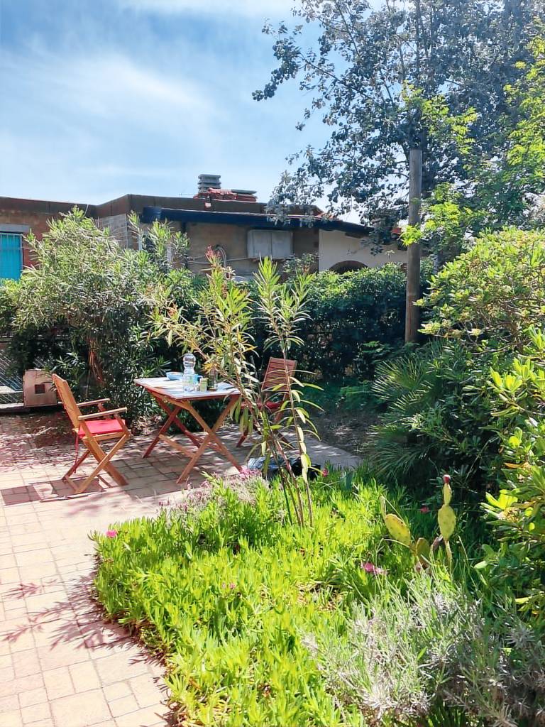 Child-friendly beautiful villa with yard | Garden view | Next to the beach | Pets allowed — photo 4