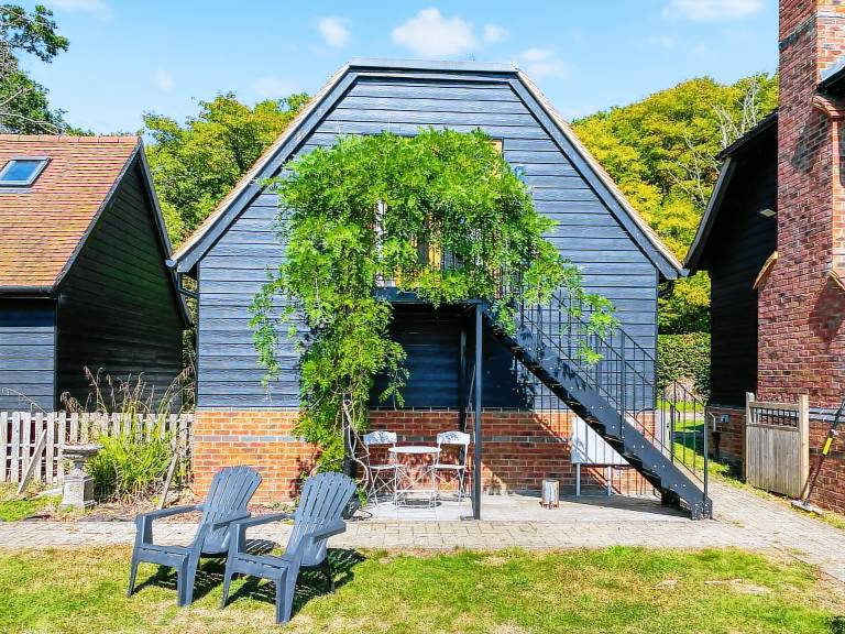 Wysteria North Lodge