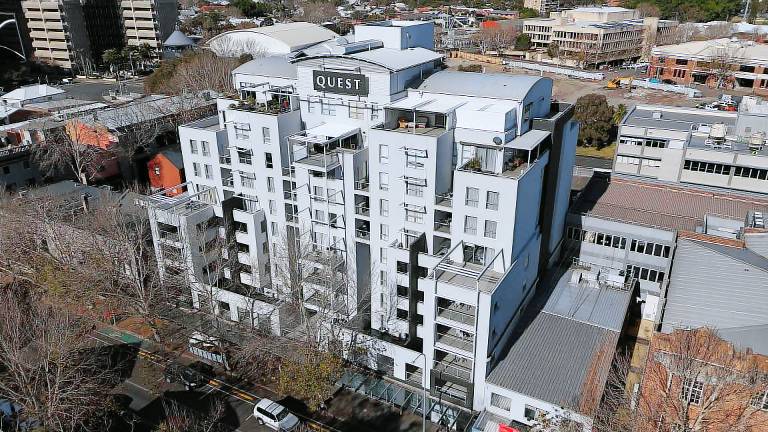 76 m&sup2; Apartment mit Hotelservice