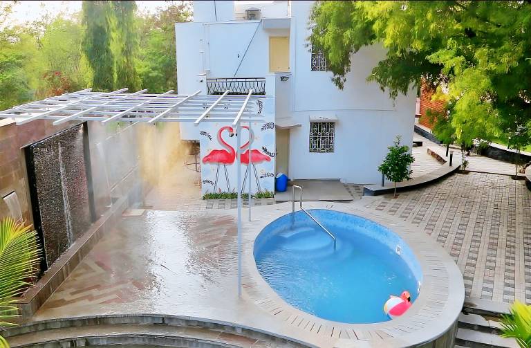 929 m² Villa