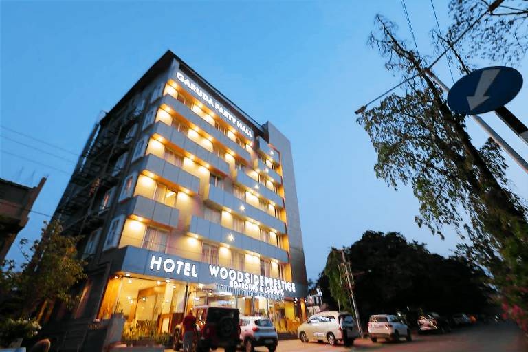 WOODSIDE PRESTIGE