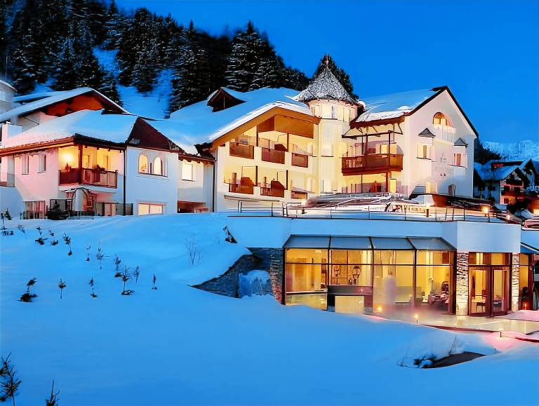 Alpenheim Charming & Spa Hotel in Santa Cristina Val Gardena