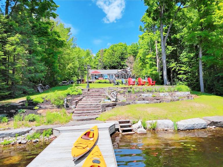 Cottage Buckhorn
