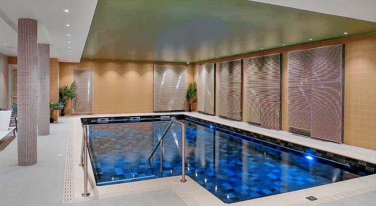 Serviced apartment with jacuzzi, sauna & yard | Pets are welcome — photo 3