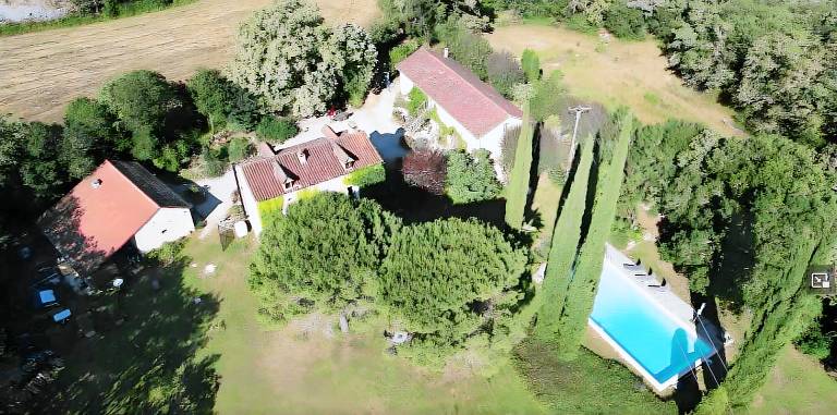 Fully equipped big house with BBQ | Garden view | Dogs allowed — photo 3