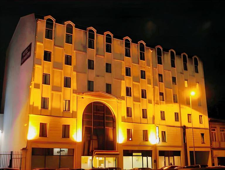 Marty Hotel Bordeaux - Tapestry Collection by Hilton in Bordeaux