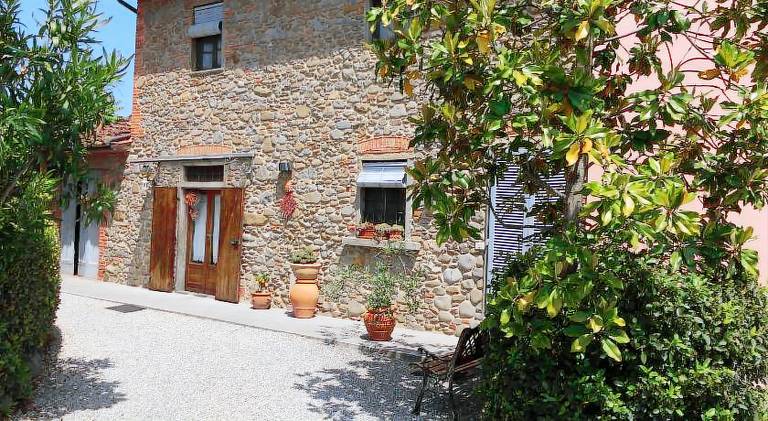 Charming house with pool | Dogs allowed in Pistoia